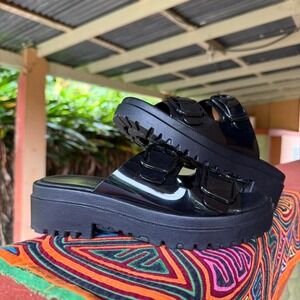 Marianne black‎ jelly platform sandals in size 6